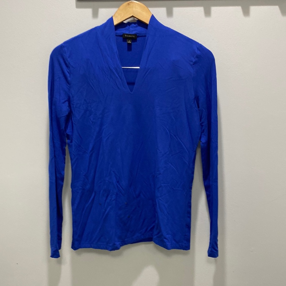 Talbots blue heavyweight jersey top long sleeve v-neck size small FLAWS